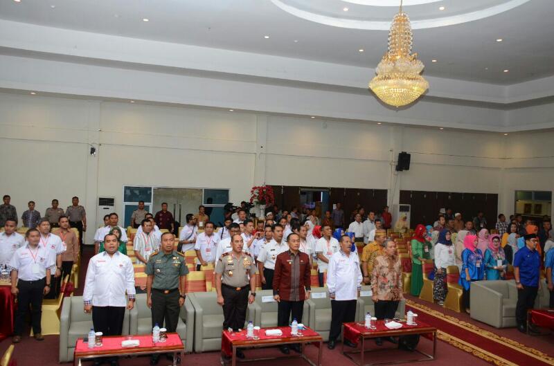  Menkopolhukam Hadiri Seminar Nasional Penegakan Hukum Gapai Nawacita Prov. Gorontalo