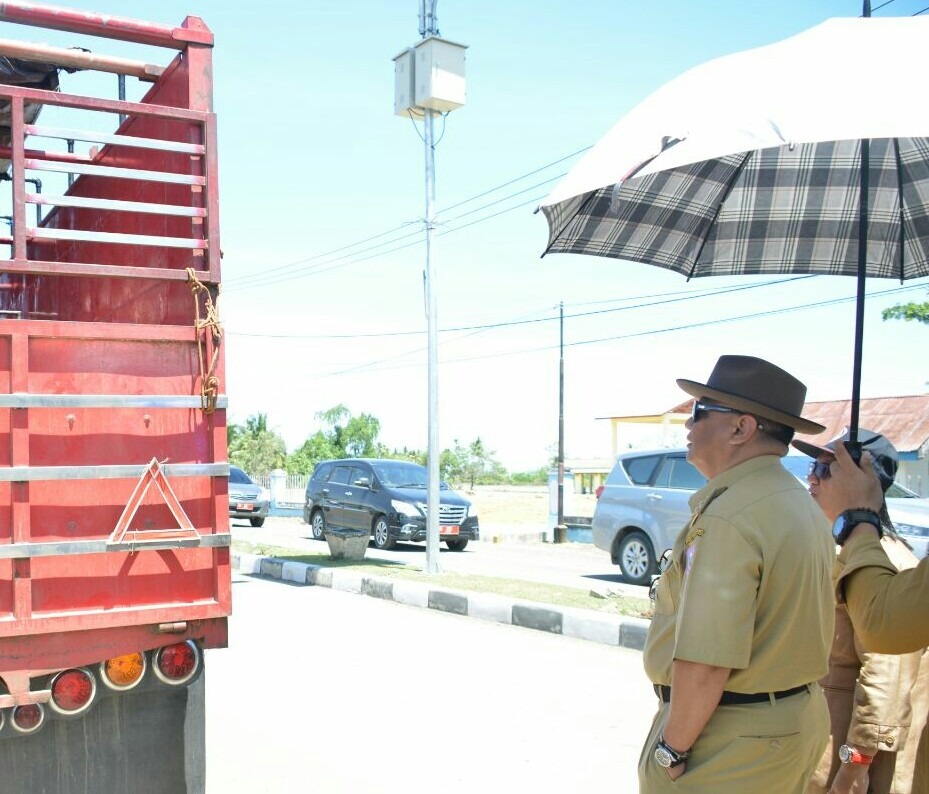  Cek Pos Perbatasan, Gubernur Ingatkan Masyarakat Tentang Keamanan