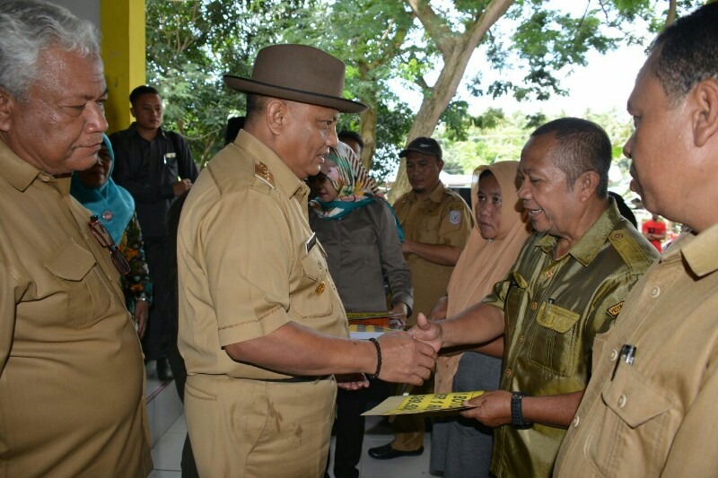  Bhakti Sosial Di Boalemo, Gubernur Realisasikan Kenaikan Gaji GTT