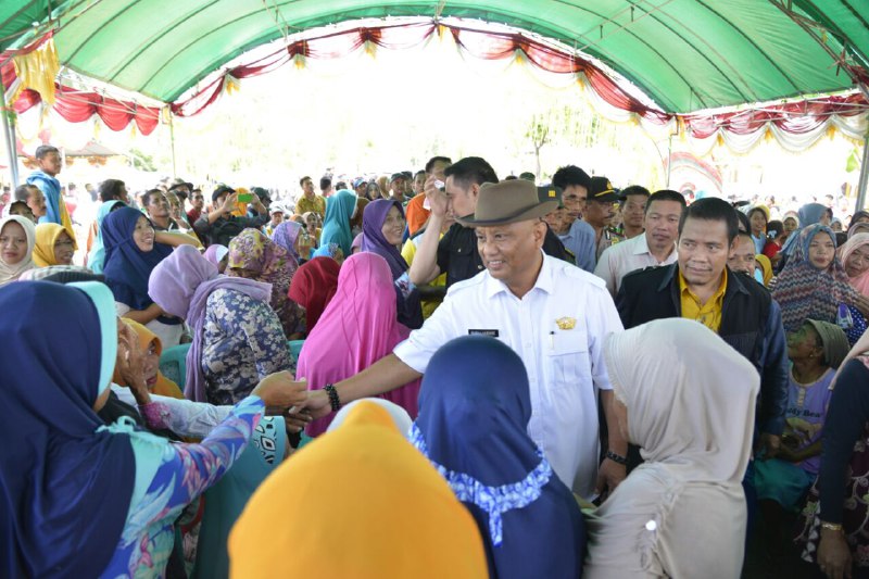  Giliran Warga Boliyohuto Rasakan Berkah HUT Provinsi Gorontalo