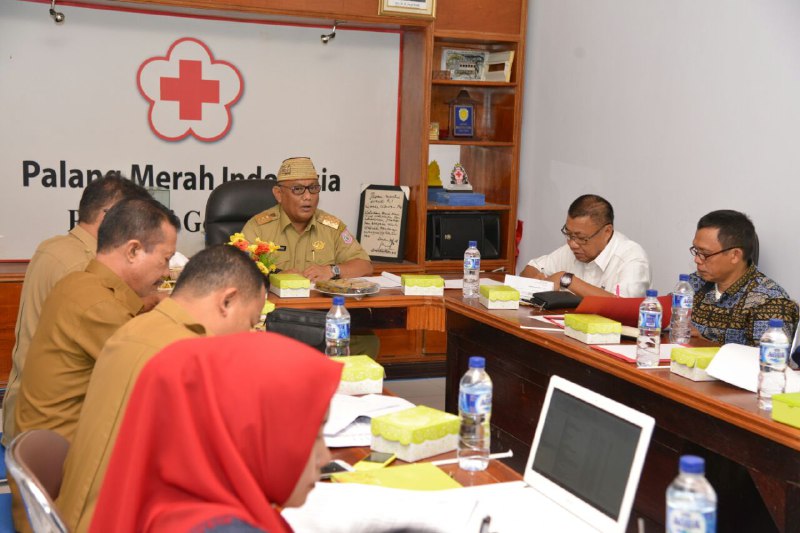  100 Kali Mendonor, PMI Gorontalo Umrohkan Bayu Basri