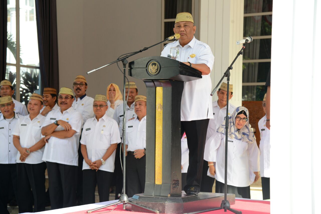  Gubernur Gorontalo Bela Istri PNS Gemuk, Ini Sebabnya