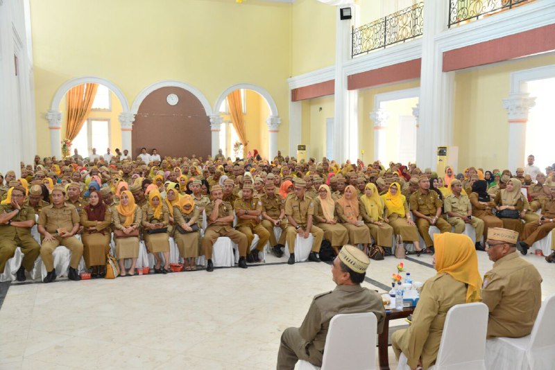  Gubernur Gorontalo Buka Peluang Staf Ikut Job Bidding