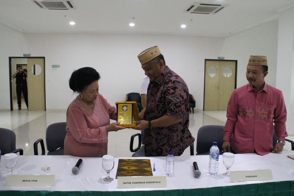  Pemprov Gorontalo Jajaki Kerjasama dengan RSKG R.A Habibie