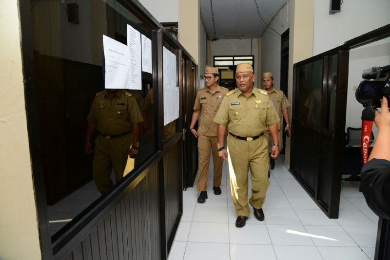  Gubernur Gorontalo Minta Gaji Honorer Segera Dibayarkan