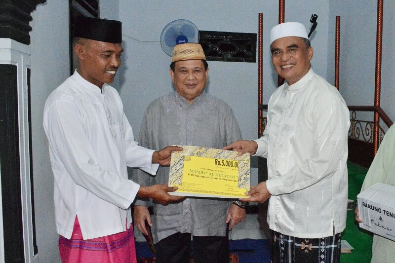  Tim Safari Ramadan Pemprov Gorontalo Kunjungi Masjid Al-Hidayah Botupingge