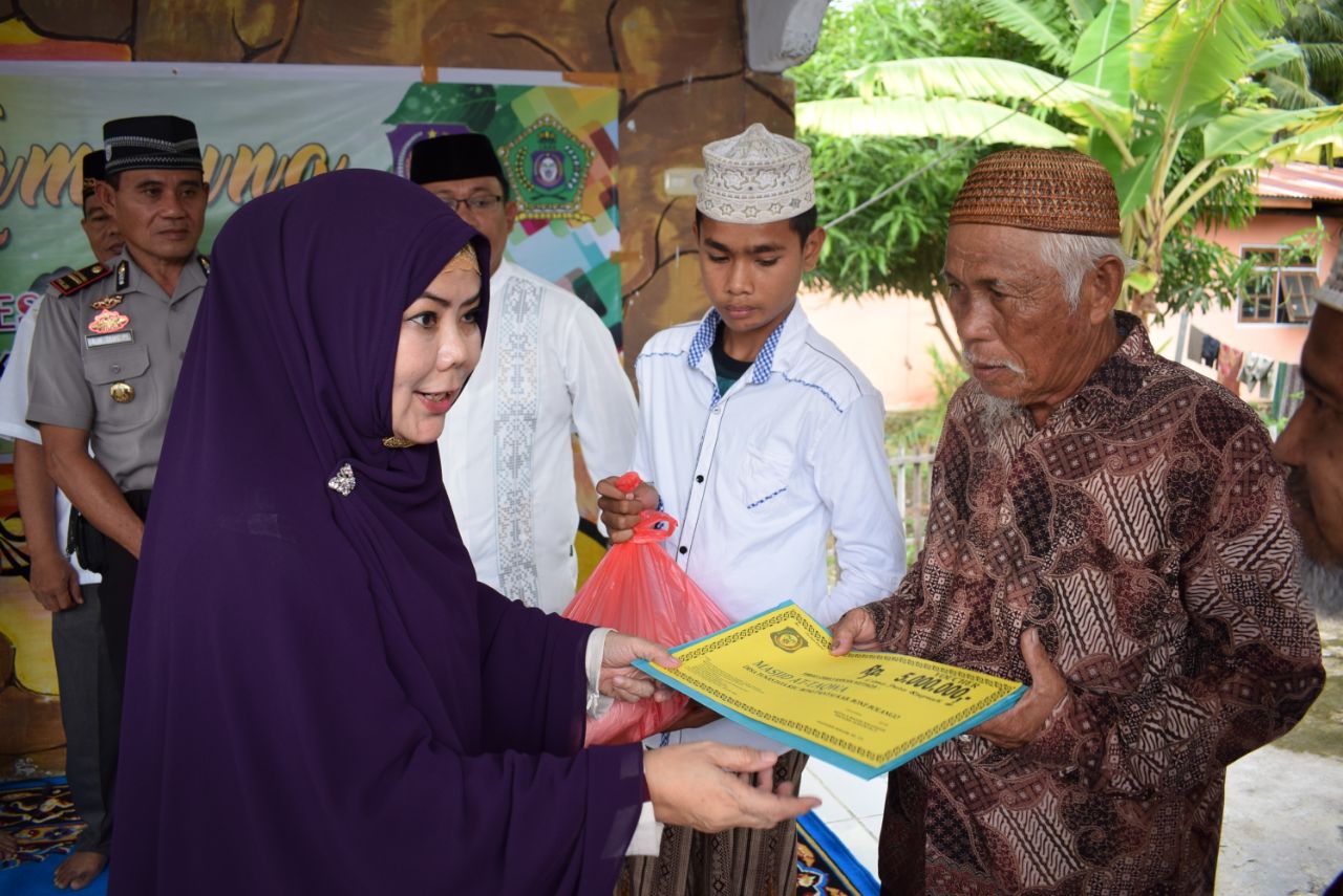  Bukber, Idah Serahkan 50 Juta untuk Panti Asuhan