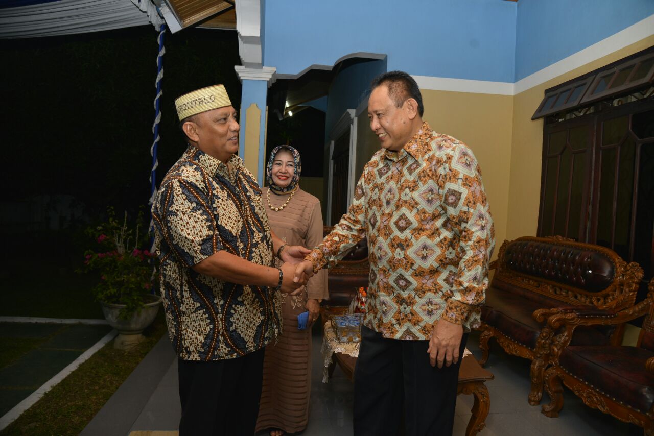  Gubernur Silaturahmi Lebaran ke Tokoh Masarakat Gorontalo