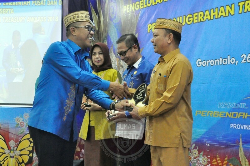  Pemprov Gorontalo Raih Treasury Awards Fiskal Regional Terbaik