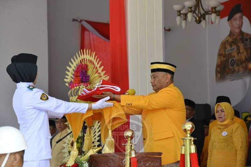  Irup HUT RI, Gubernur Gorontalo Kenakan Baju Adat