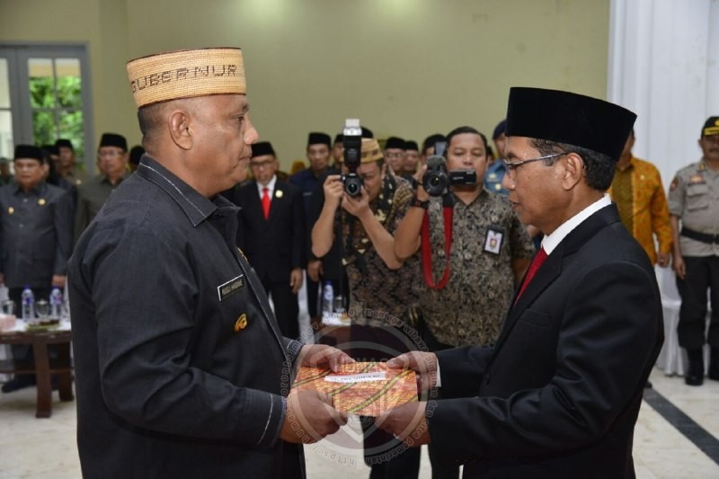  Darda Daraba Dilantik Sebagai Sekdaprov Gorontalo