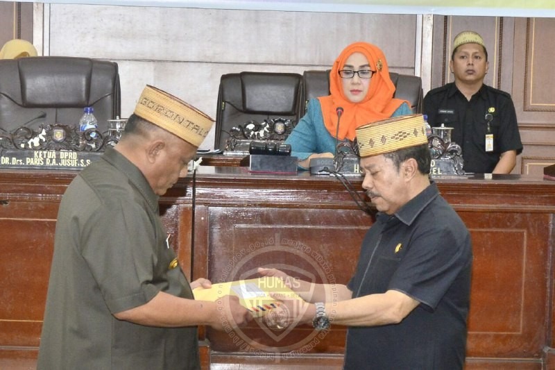  Gubernur Gorontalo Sampaikan Nota Keuangan Ranperda APBD 2019