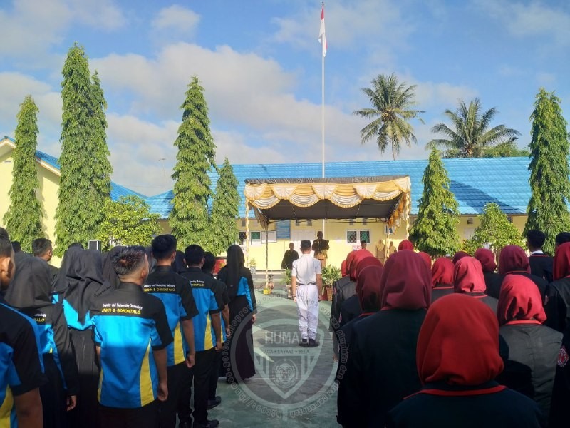  Sekdaprov Lepas Siswa PKL SMKN 5 Gorontalo