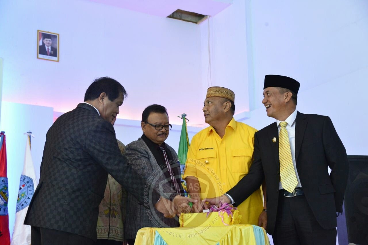  Gubernur Gorontalo Resmikan Universitas Pohuwato