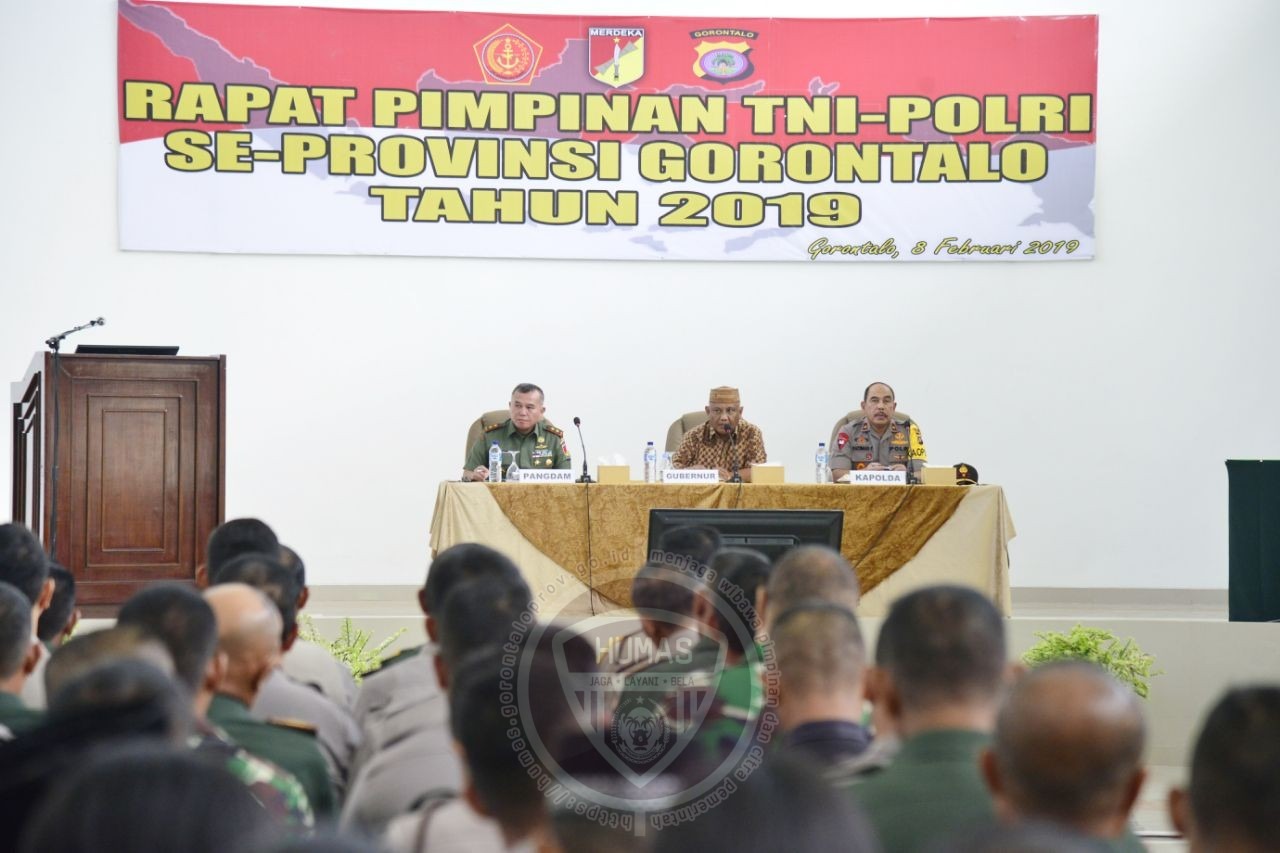  Gubernur Buka Rapim TNI-Polri Bahas Pemilu dan Stabilitas Daerah