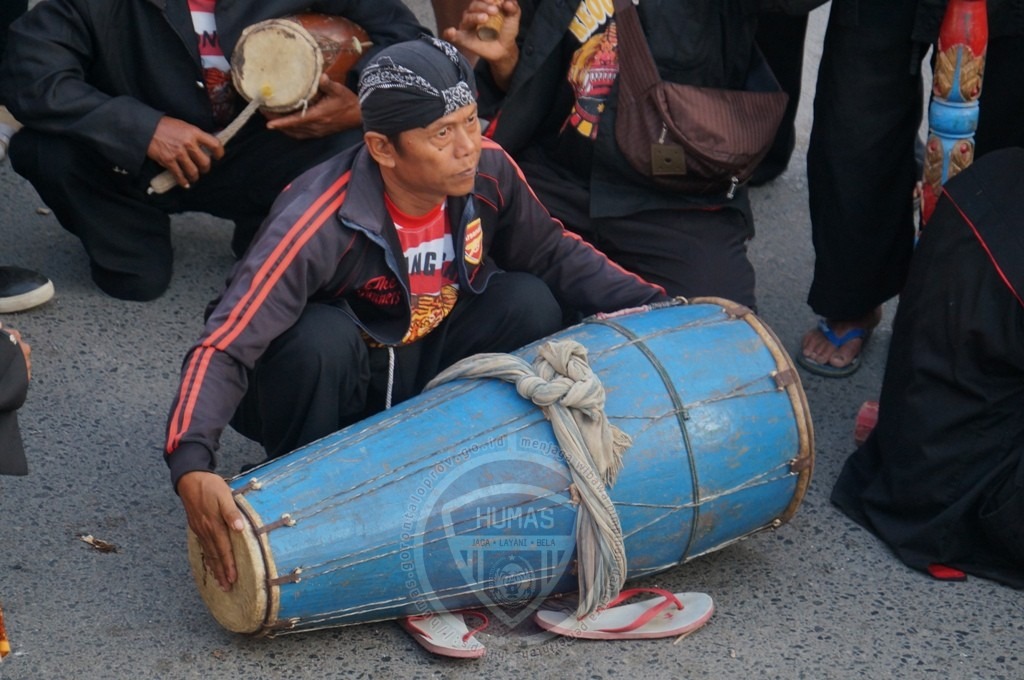  KENDANG REOG