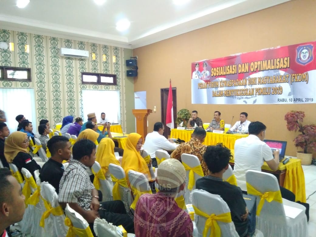  Kesbangpol Gorontalo Dorong Partisipasi FKDM untuk Sukseskan Pemilu