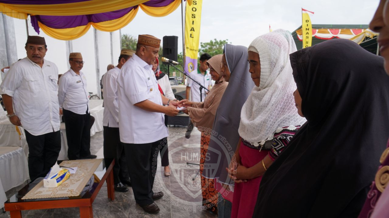  1500 Masyarakat Kota Timur dan Kabila, Nikmati Pasar Murah dan Santunan Baznas