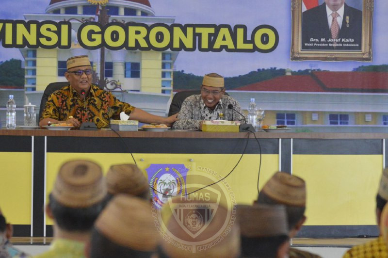  Gubernur Gorontalo Syaratkan Sertifikasi Pengadaan bagi Pejabat Eselon III