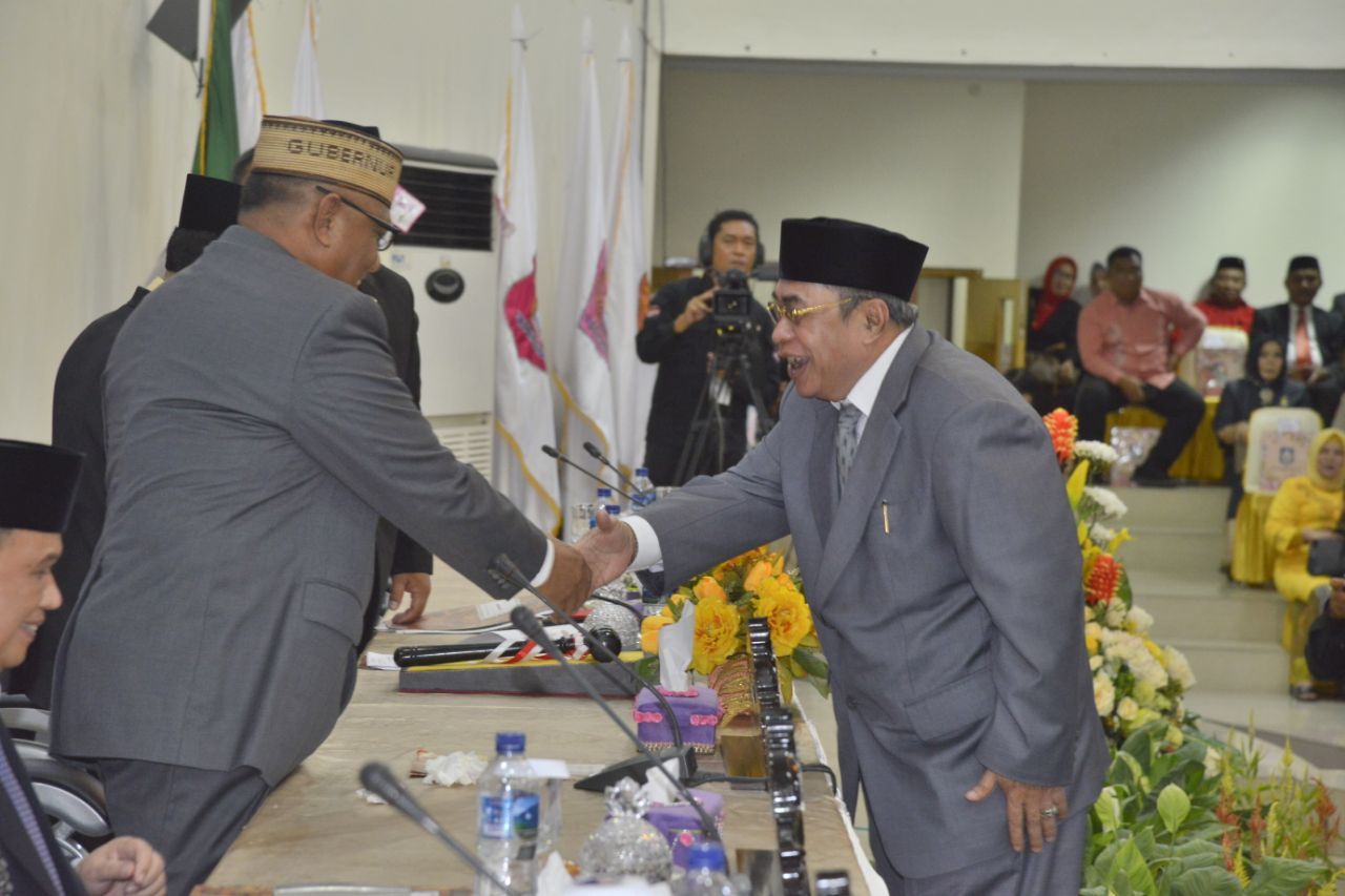  Gubernur Gorontalo Nilai 45 Anggota DPRD 2019-2024 Berkualitas