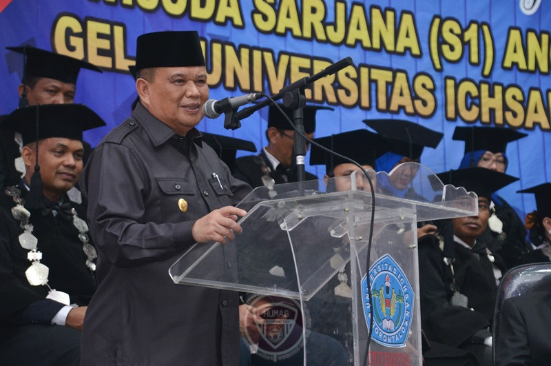  Wagub Dorong Wisudawan Unisan Gorontalo Jadi Wirausaha Muda