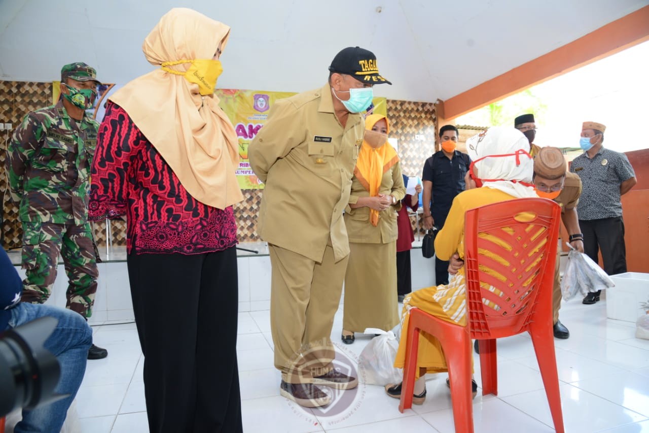  Gubernur Gorontalo Salat Idulfitri di Rumah Jabatan