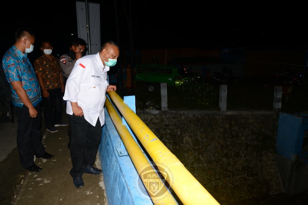  Gubernur Gorontalo Tinjau Banjir Bandang di Bonebol