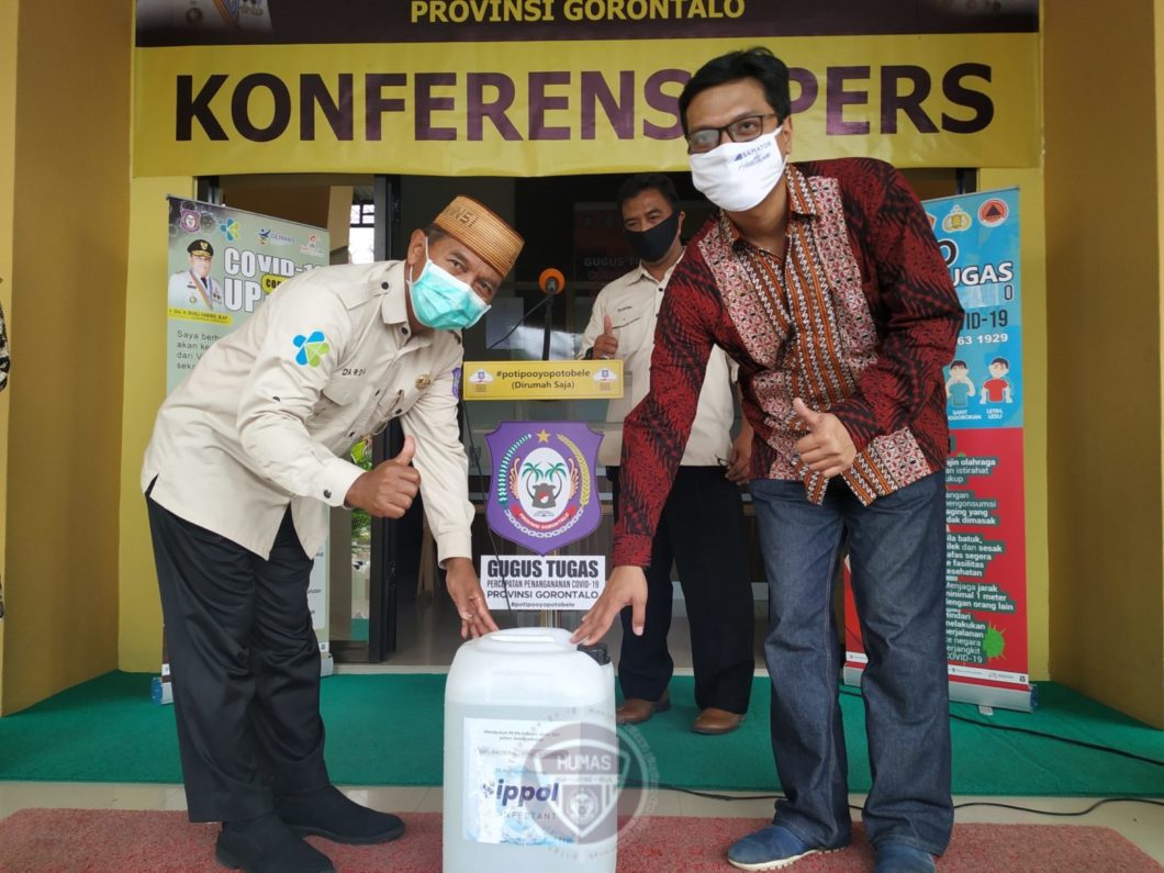  Pemprov Gorontalo Terima Bantuan 500 Liter Disinfektan