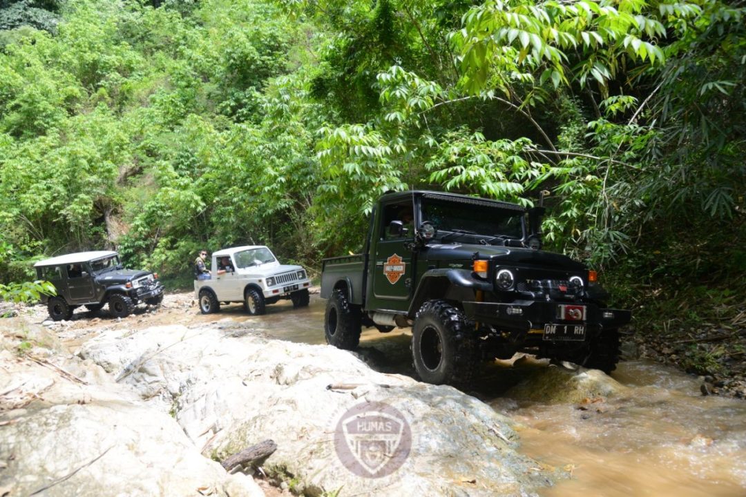  Kebersamaan Anggota IOF Warnai Offroad Bareng Gubernur Gorontalo