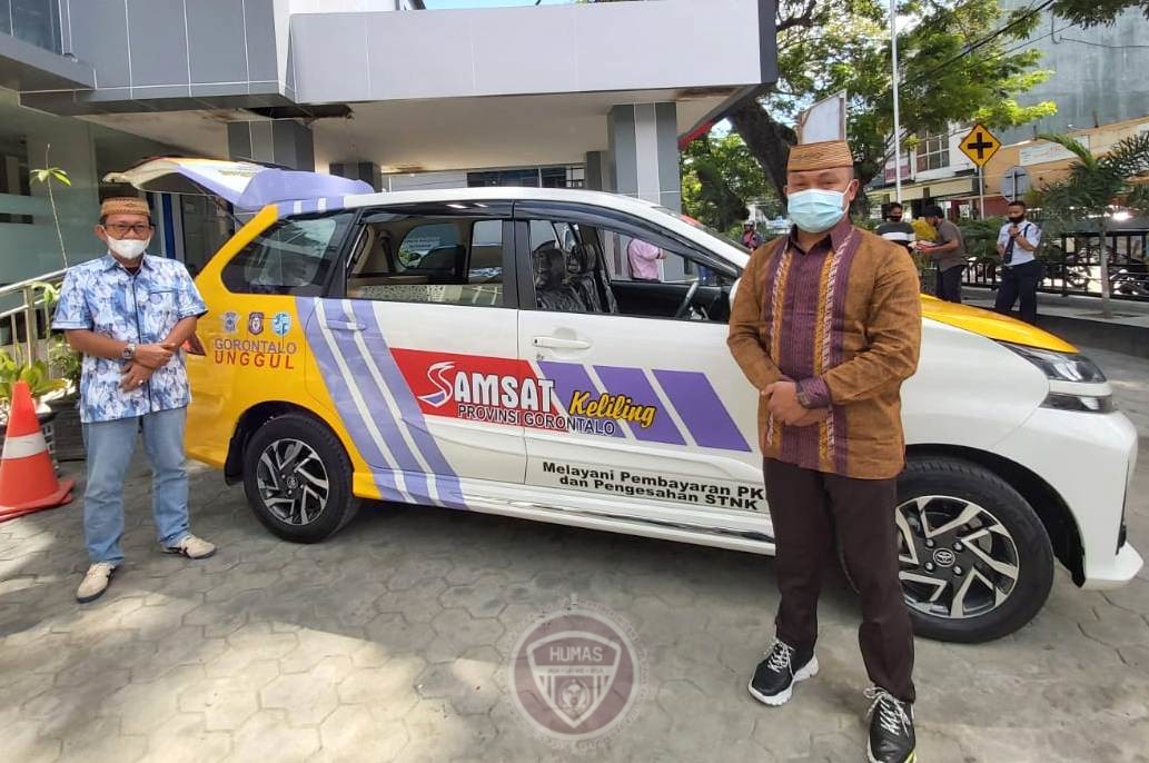  Badan Keuangan Gorontalo Terima Bantuan Mobil Samsat Keliling Dari BSG