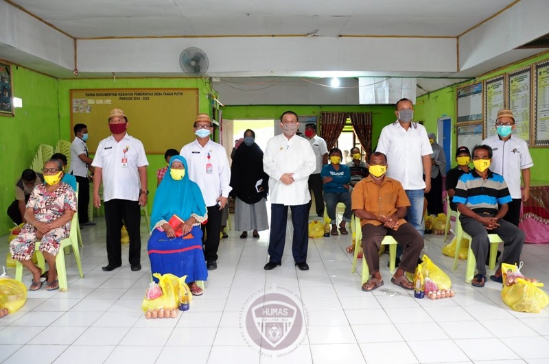  Pemprov Gorontalo Salurkan Bantuan Pangan Bersubsidi di Dulupi