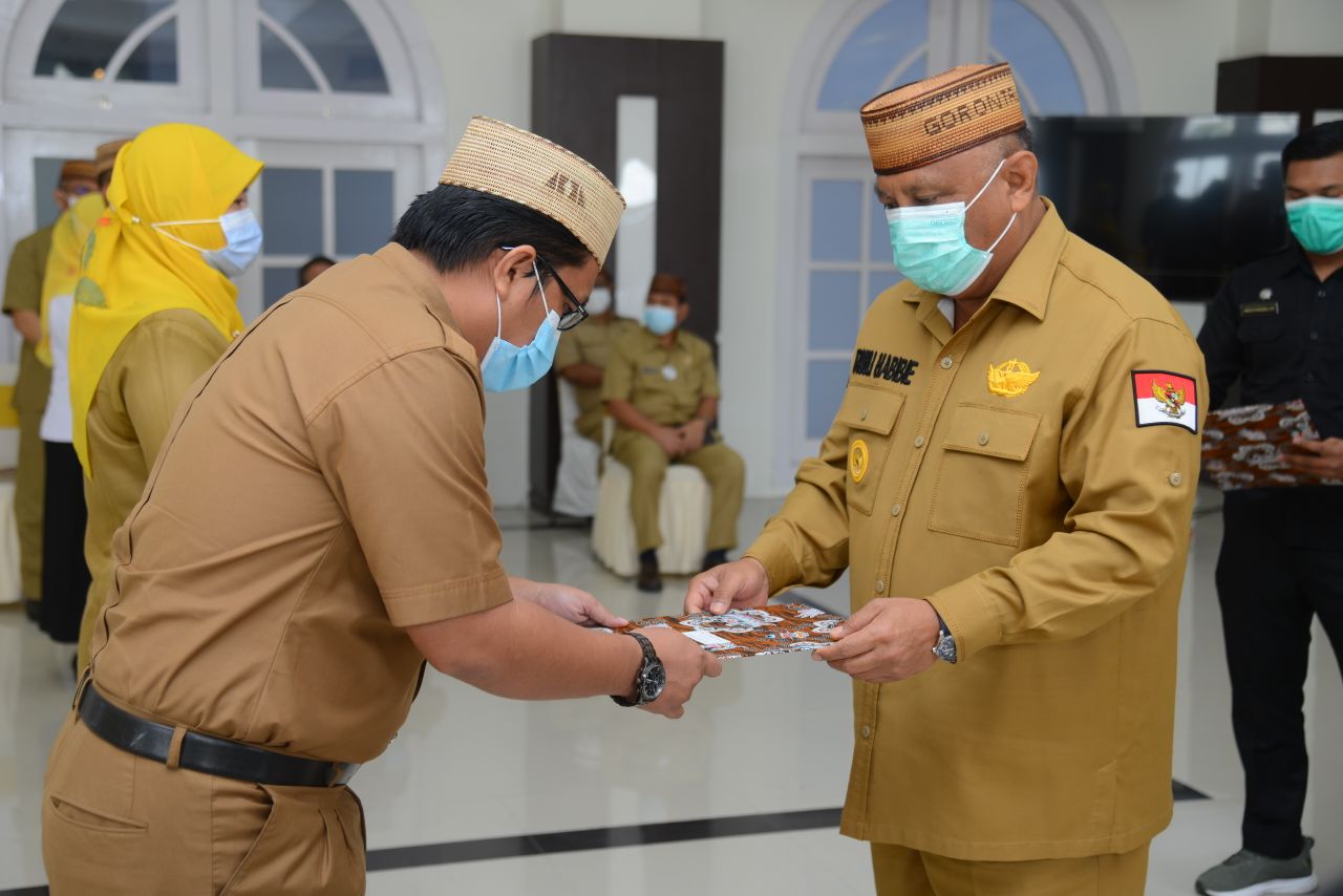  Gubernur Gorontalo Luncurkan SimASN, Aplikasi Mempermudah layanan ASN