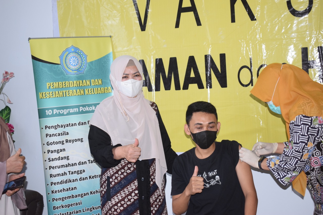  Bersama Dikes, TPKK Gorontalo Bantu Vaksinasi Untuk Masyarakat