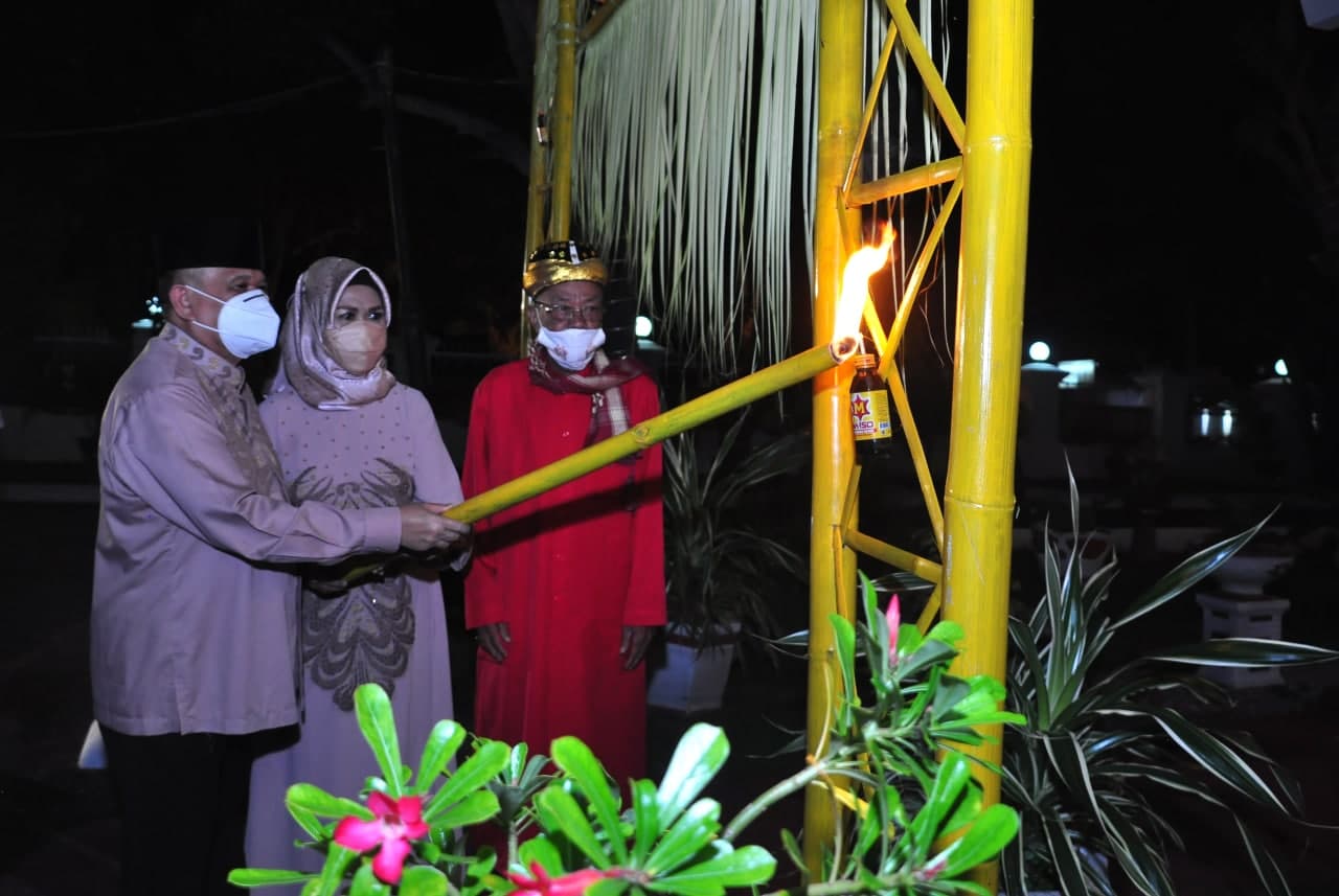  Wagub Gorontalo Rayakan Tumbilatohe Secara Sederhana