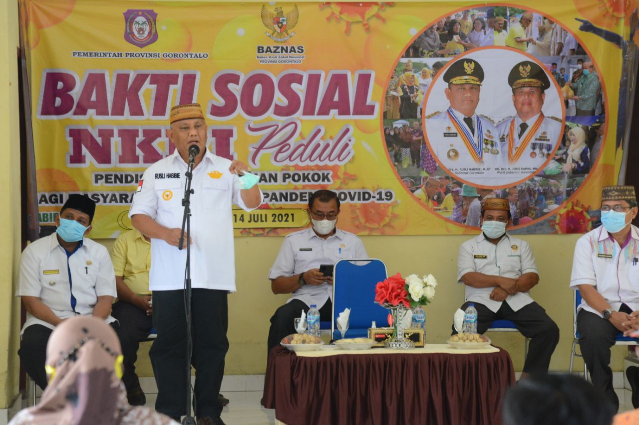  Serahkan Bantuan Pangan Bersubsidi di Gorut, Gubernur Tekankan Tiga Hal