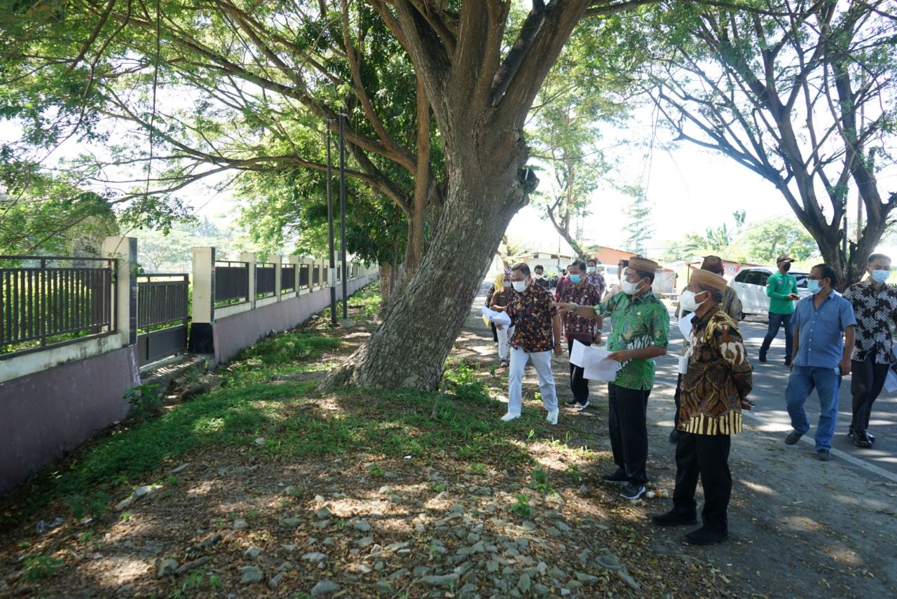  Sekda Darda Tinjau Lahan Pembangunan BLK Gorontalo