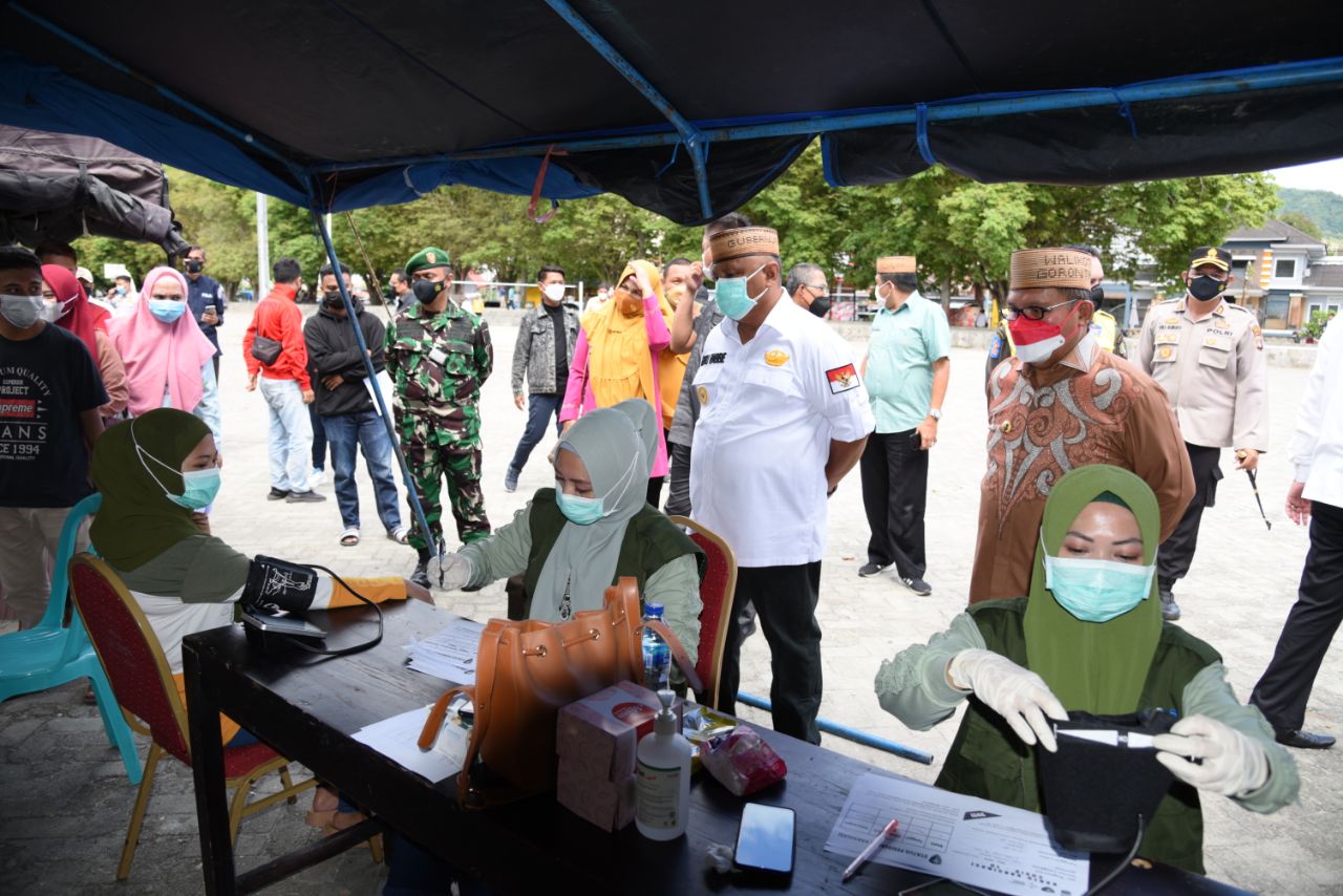  Vaksinasi Serentak Kelurahan Dicanangkan, Kota Gorontalo Menuju Kekebalan Kelompok