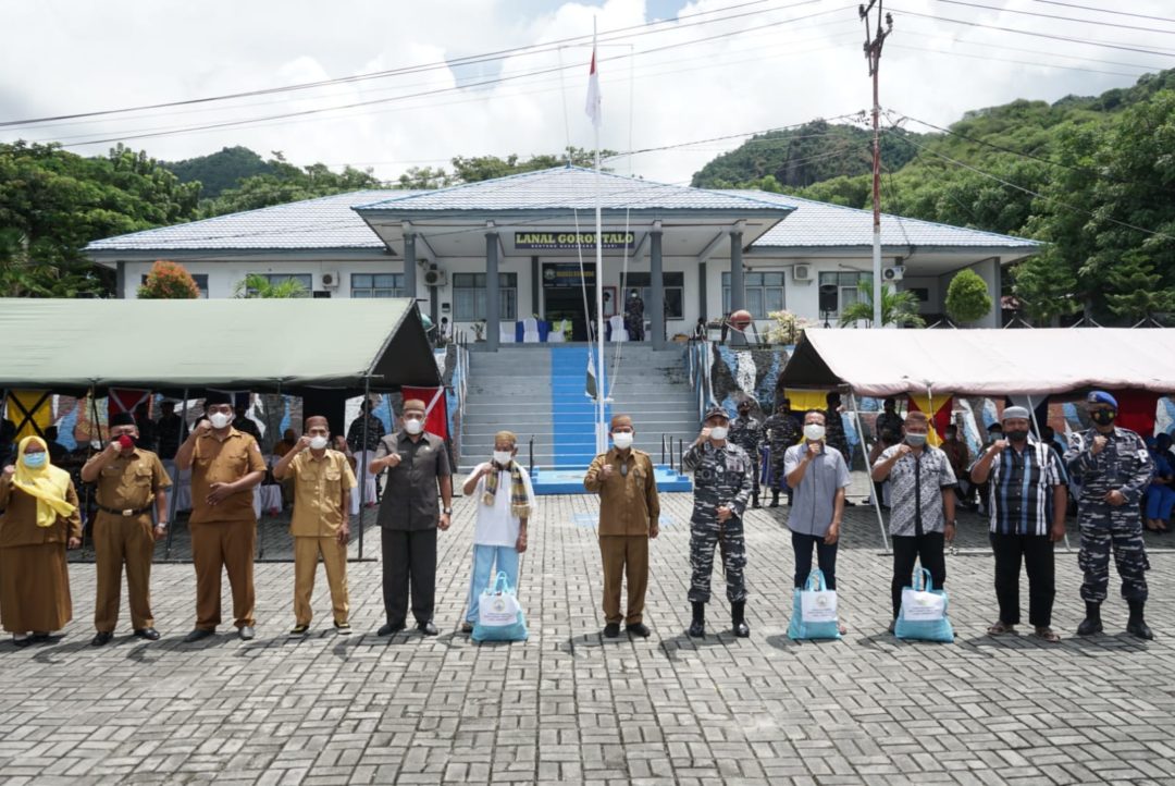  Sekda Darda Apresiasi Kegiatan Karya Bakti Lanal Gorontalo