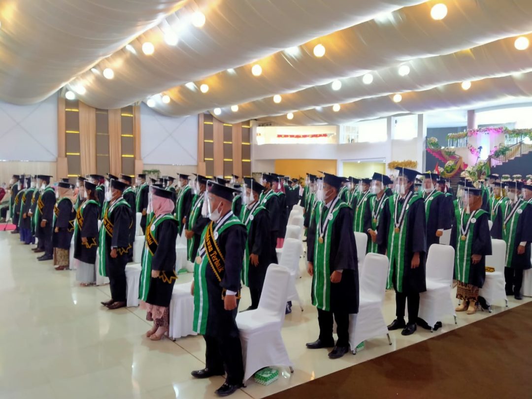  STIMIK Ichsan Gorontalo Gelar Wisuda Sarjana dan Diploma