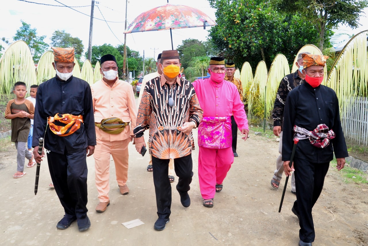  Silaturahmi Dengan Warga Saripi, Wagub Idris Ingatkan Vaksinasi