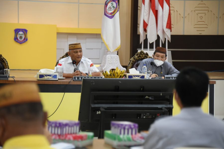  Kerap Jadi Biang Inflasi, Gubernur Rusli Minta Pegawainya Konsisten Tanam Cabai