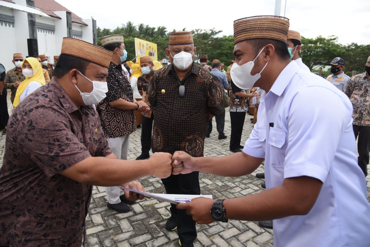  Terima SK Lebih Awal, Honorer Apresiasi Kepedulian Gubernur Gorontalo