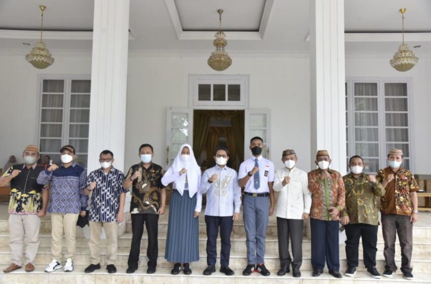  Dua Paskibraka Asal Gorontalo Dilepas Penjabat Gubernur