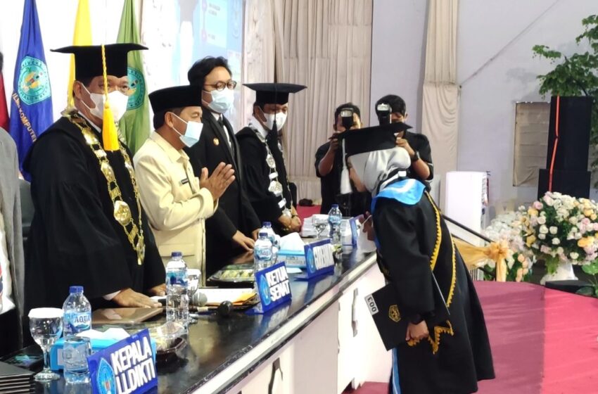  Universitas Ichsan Gorontalo Wisuda 466 Mahasiswa Program Sarjana