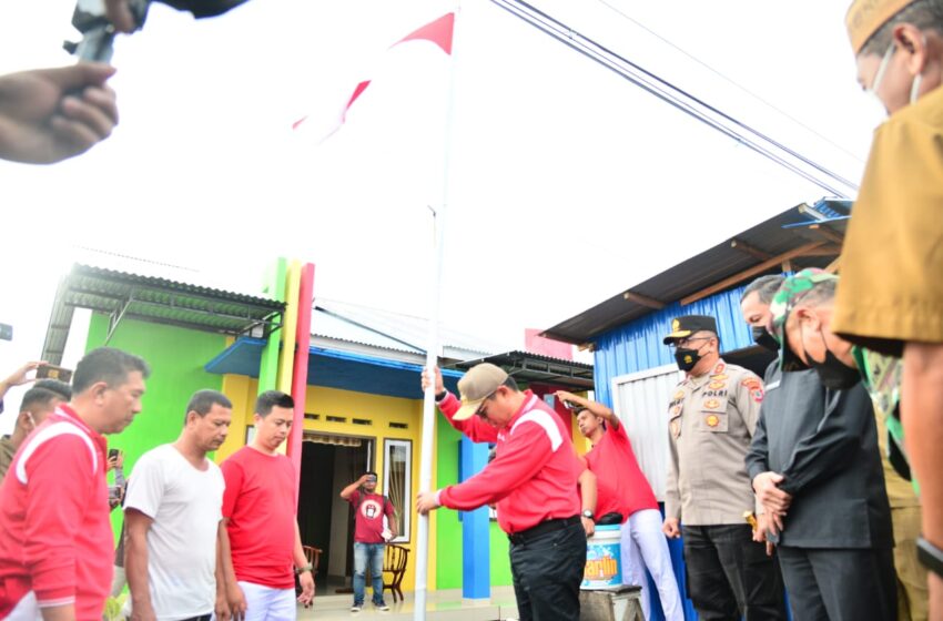  Gerakan Pembagian 10 Juta Bendera Merah Putih Dicanangkan Penjagub Hamka