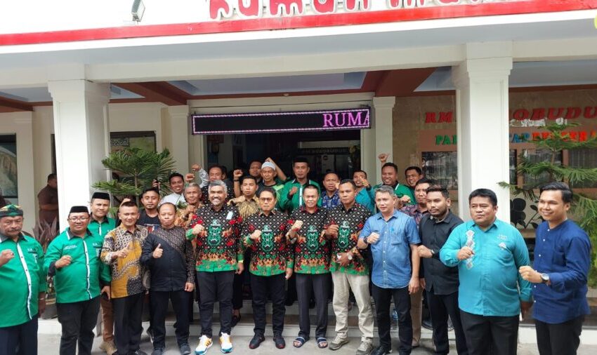  Penjagub Gorontalo Hadiri Munas XI KAHMI di Palu