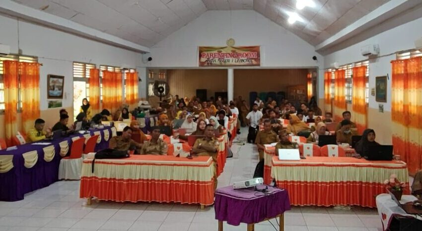  Diskominfotik Dukung Penggunaan TTE Kepala Sekolah SMA/SMK 