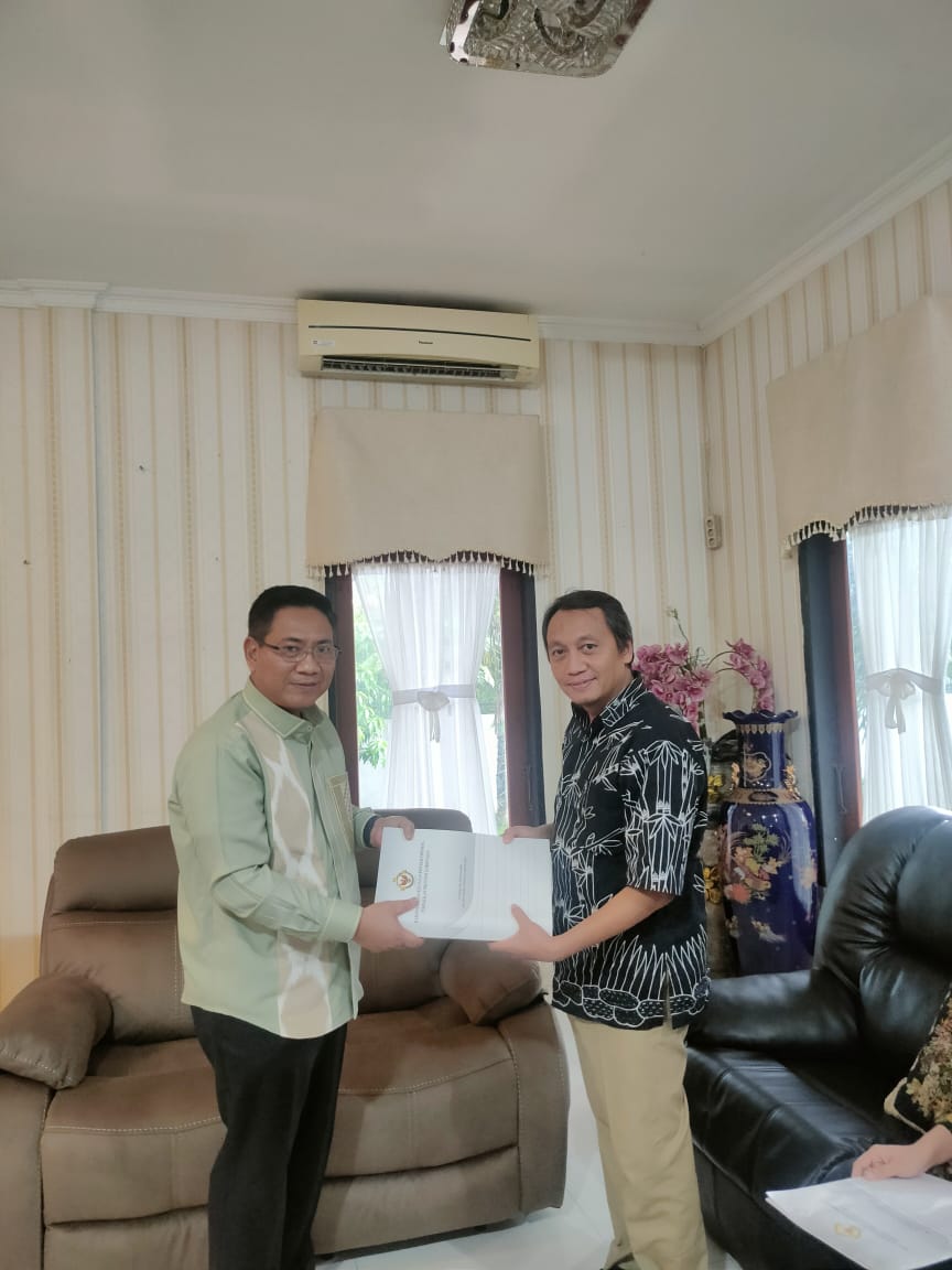  Penjabat Sekdaprov Gorontalo Terima Kunjungan Exit Meeting BPK RI