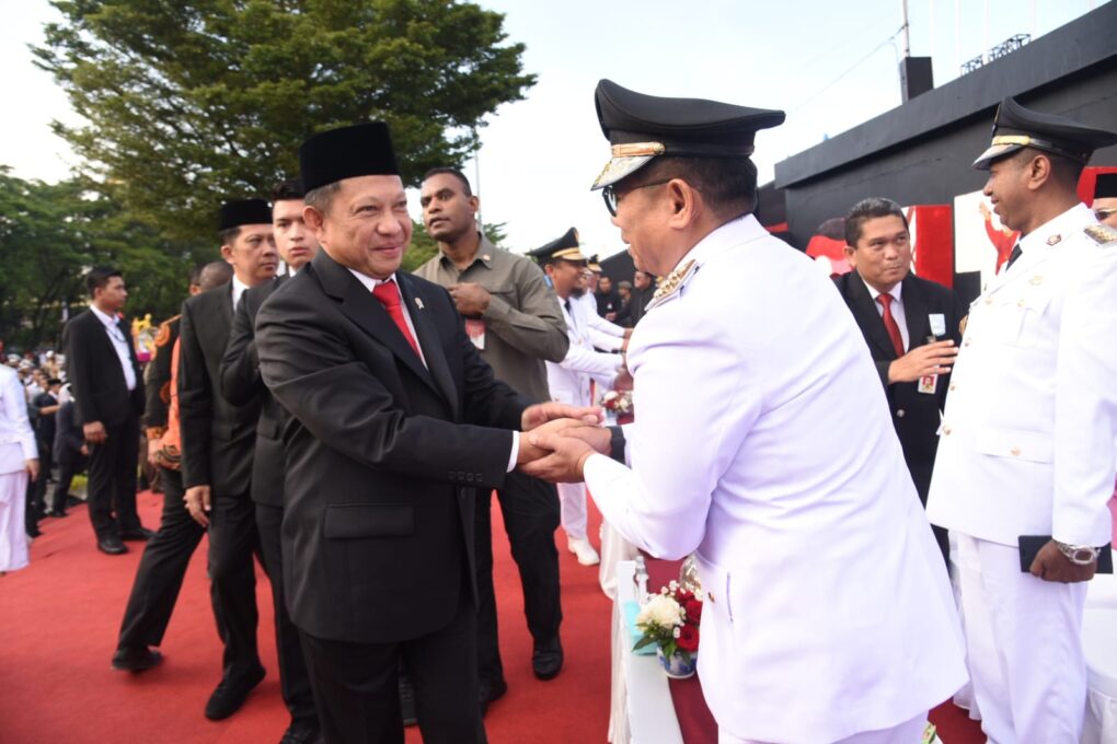  Penjagub Gorontalo Hadiri Puncak Peringatan Hari Otda di Makassar