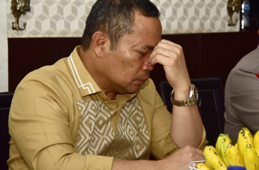 Penjabat Gubernur Gorontalo Sesalkan Pembakaran Kantor Bupati Pohuwato   